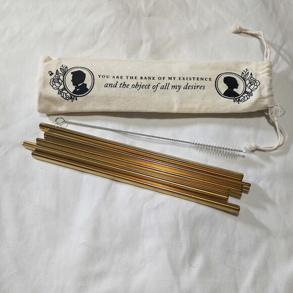 Owlcrate New Bridgerton inspired heart shaped straw set - Picture 4 of 6